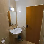 студио афродита 1 شقة